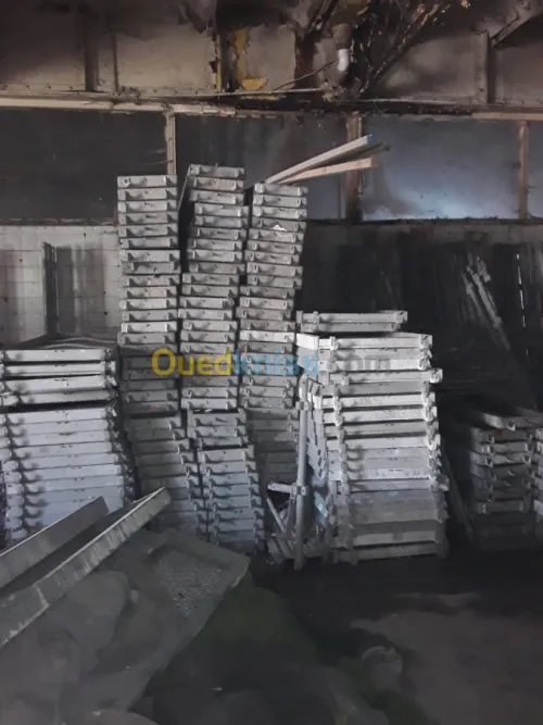 LOCATION Echafaudage galvanisé 