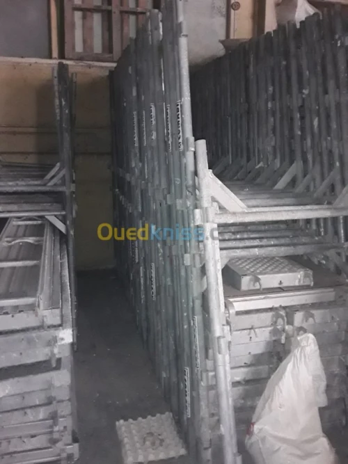LOCATION Echafaudage galvanisé 