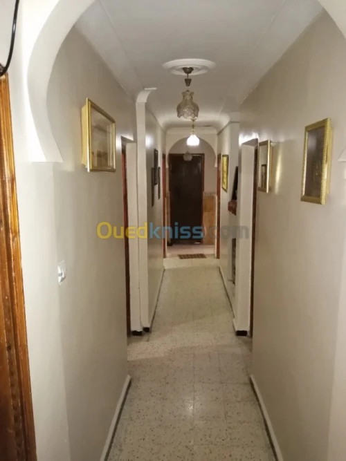 Vente Appartement F6 Alger Ain naadja