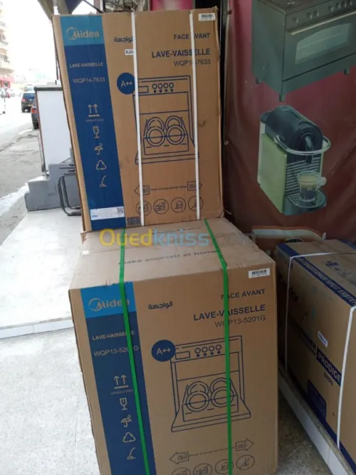  LAVE VAISSELLE MIDEA  /14 COUVER