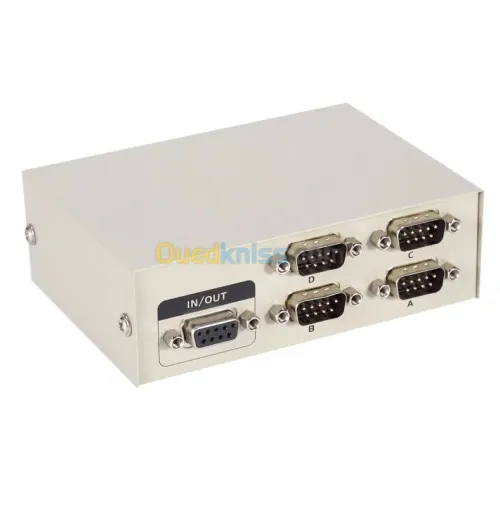 Switch 4 Ports ( RS232 COM DB9 )