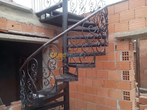 ferronier D'art +  inaliminium +p v c 