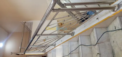 Rompes descalier inox