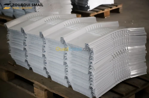 Panneaux sandwich toiture et bardage et tn40