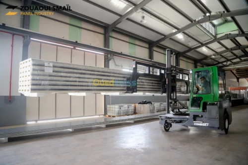 Panneaux sandwich toiture et bardage et tn40