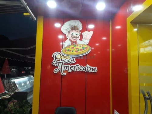 HABILLAGE VÉHICULE VITRINE ET PANNEAUX