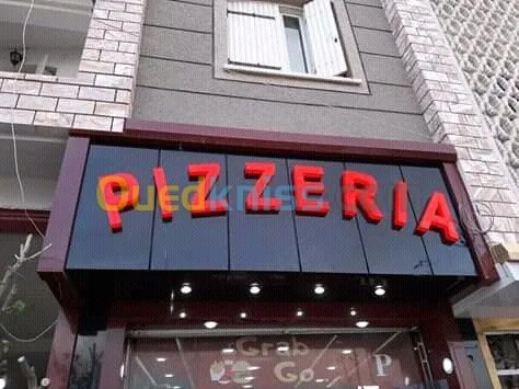 Panneaux publicitaires