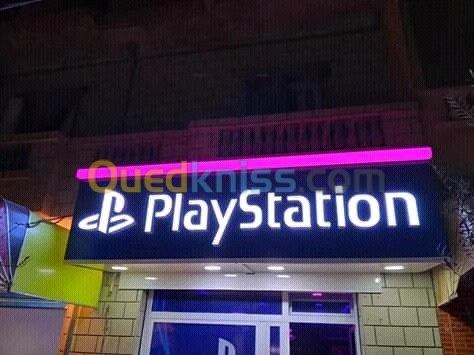 Panneaux publicitaires