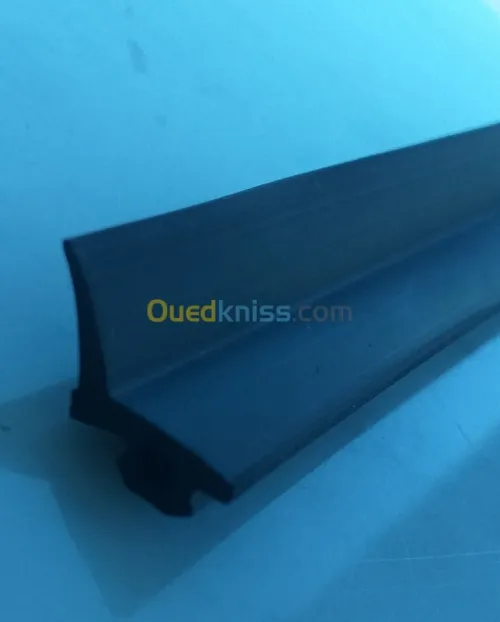 MUR RIDEAU JOINT 52 000