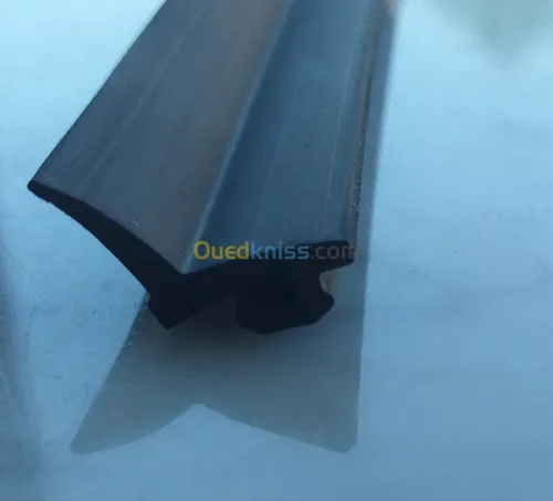 MUR RIDEAU JOINT 52 000