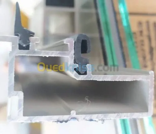 MUR RIDEAU JOINT 52 000