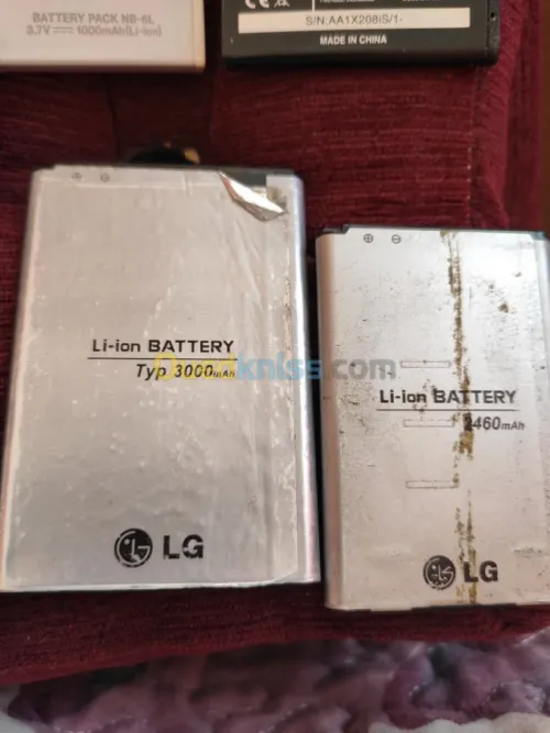 VEND LOT BATTERIES ORIGINAL AFFAIRE.