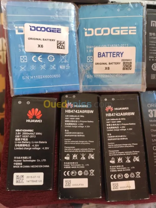 VEND LOT BATTERIES ORIGINAL AFFAIRE.