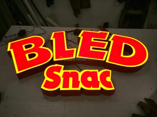 Panneaux publicitaires haut qualité 