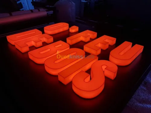 Panneaux publicitaires haut qualité 