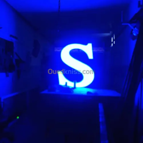 Panneaux publicitaires haut qualité 