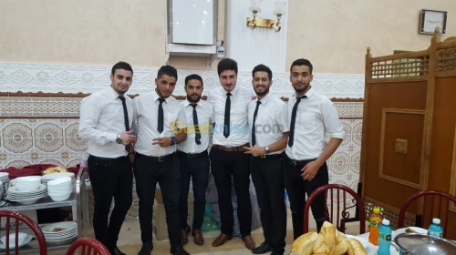 Serveur - serveuse -plongeur - thé