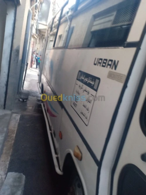 Isuzu Urben