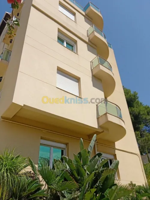 Location Appartement F4 Alger Hydra