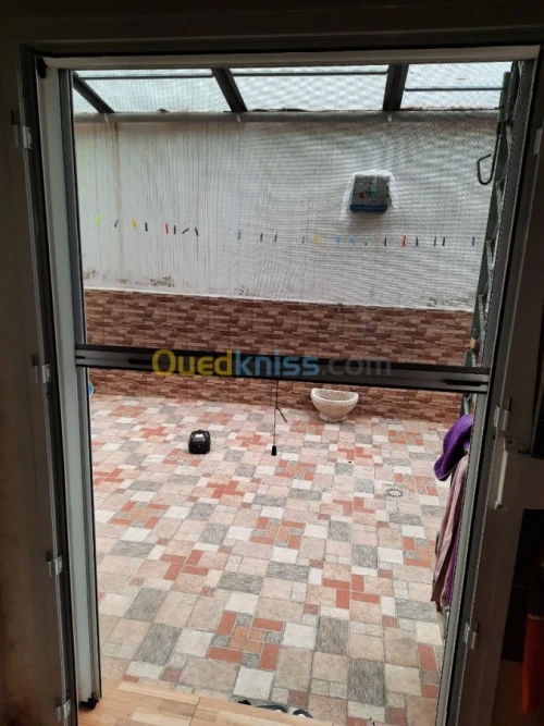 moustiquaire roulant produit espagnol 