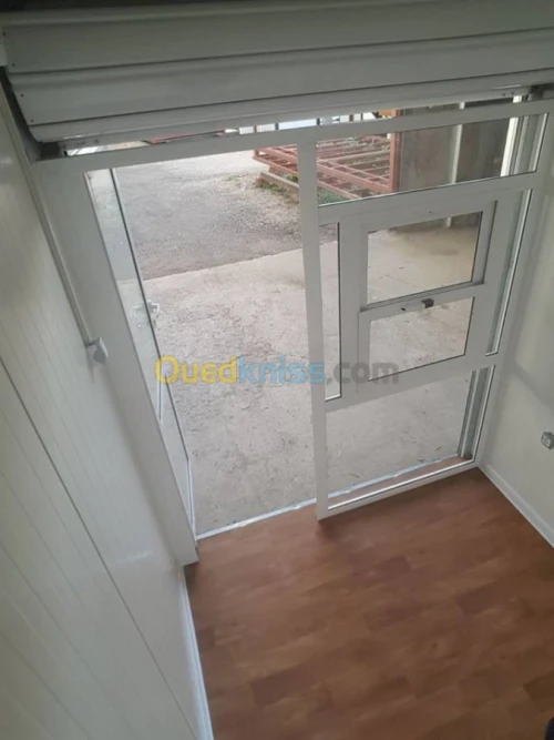  fabrication cabines/chalets/blocs