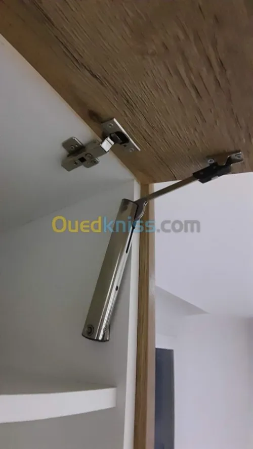 Cuisine equipeé , Dressing 