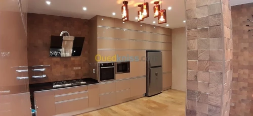 Cuisine equipeé , Dressing 