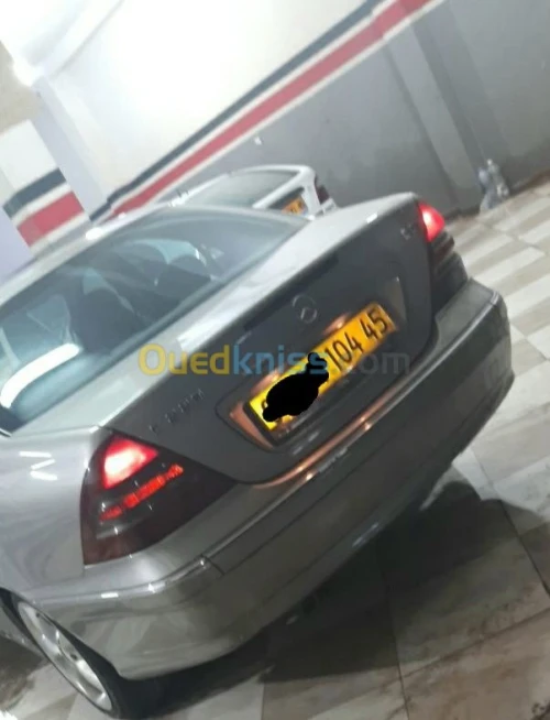 Mercedes Benz Classe C 2004 Avantgarde C220 CDI 