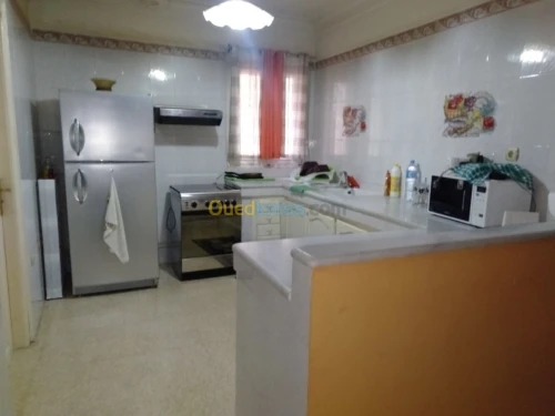 Location vacances Appartement F2 Alger Cheraga
