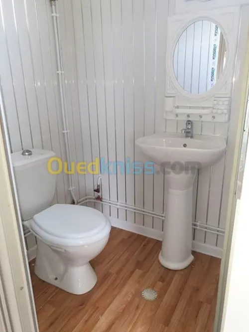 cabines / chalets/ blocs préfabriqués