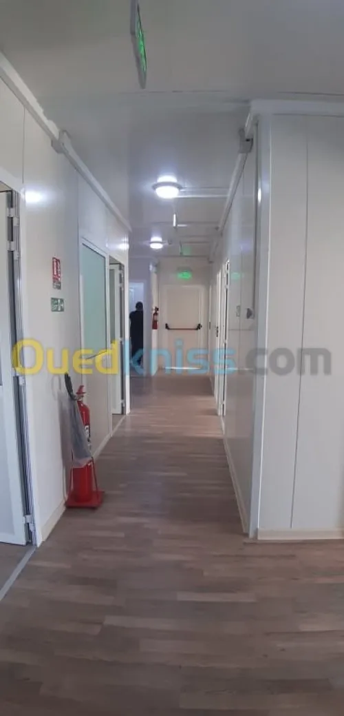 cabines / chalets/ blocs préfabriqués