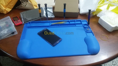 تصليح الزجاج المكسور لجميع الهواتف