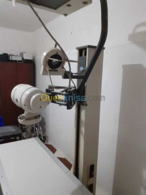 Unité de radiologie marque TUR 100MA