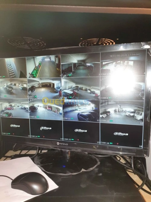 Installations:-camera vidéo surveilla