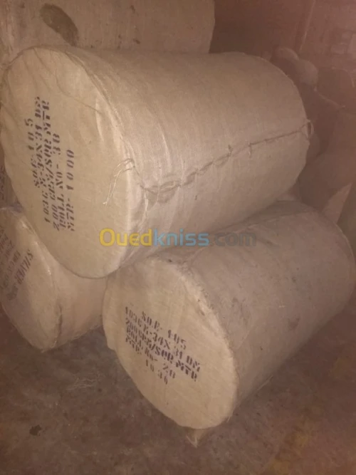 toile de jute en bobines et en sacs