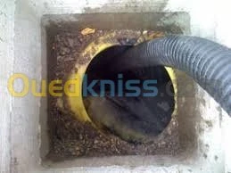 camion hydrocureur vidangeur