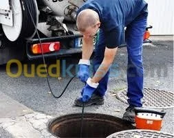 camion hydrocureur vidangeur