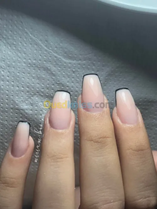 Prothésiste ongulaire 