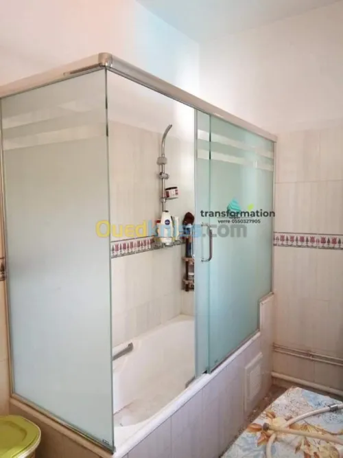 Cabine de douche 
