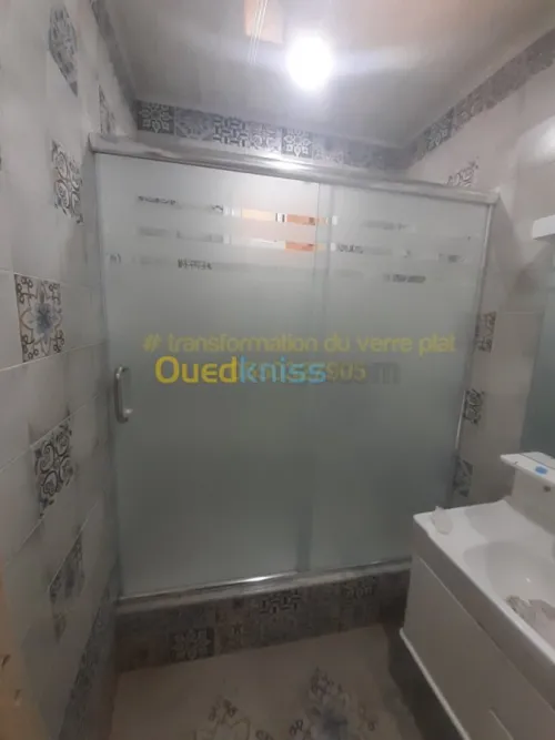 Cabine de douche 
