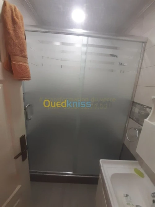 Cabine de douche 