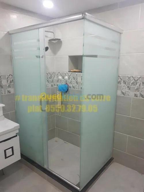 Cabine de douche 