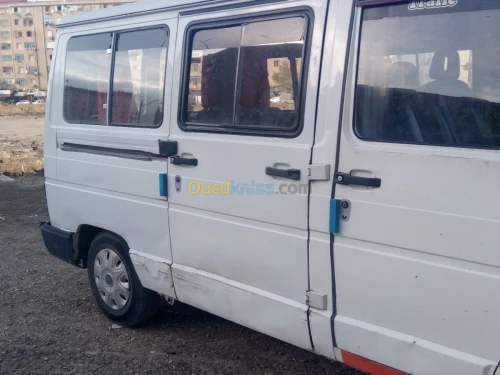 renault trafic moteur r25