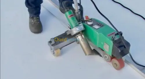 Membranes d'étanchéité en PVC armées