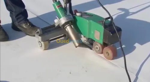 Membranes d'étanchéité en PVC armées