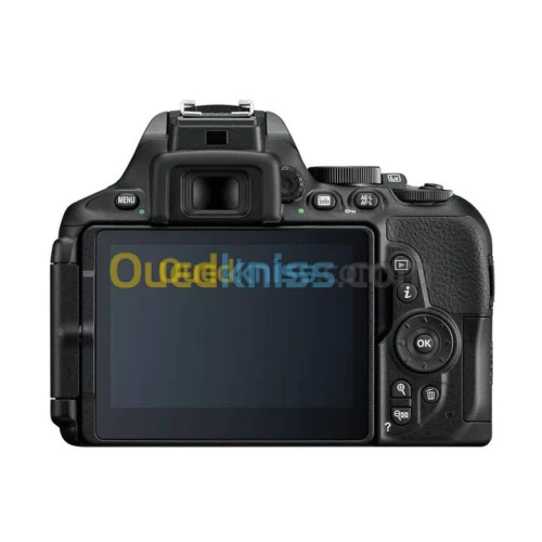 NIKON D5600