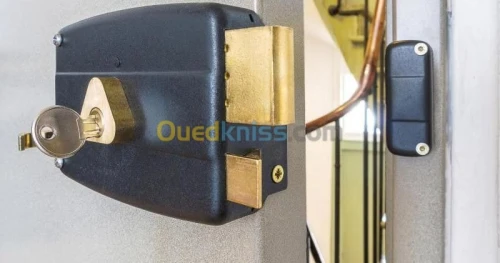 Soudeur qualifié serrurier لحام