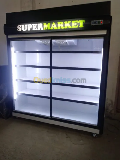 صناعة عتاد السوبيرات والمحلات 