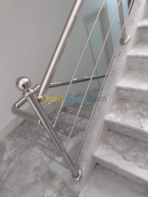Rampes d'escalier en INOX