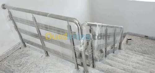 Rampes d'escalier en INOX